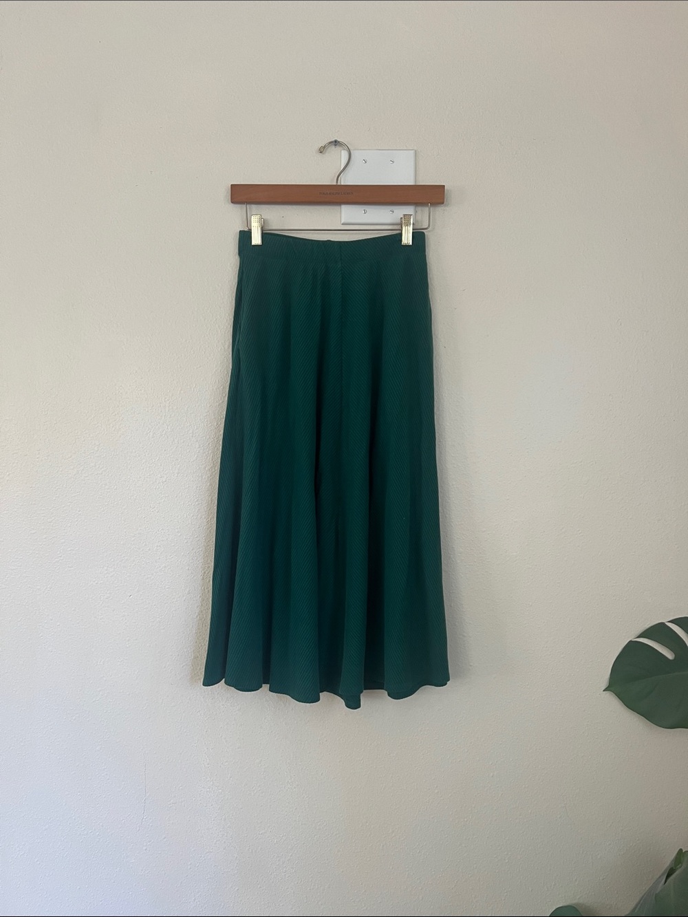 Reformation Dark Green Midi Skirt with Flowing A-Line Silhouette 100% cotton